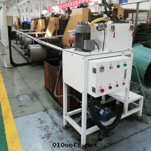 半自(zì)動(dòng)離心(xīn)净油(yóu)機(jī)